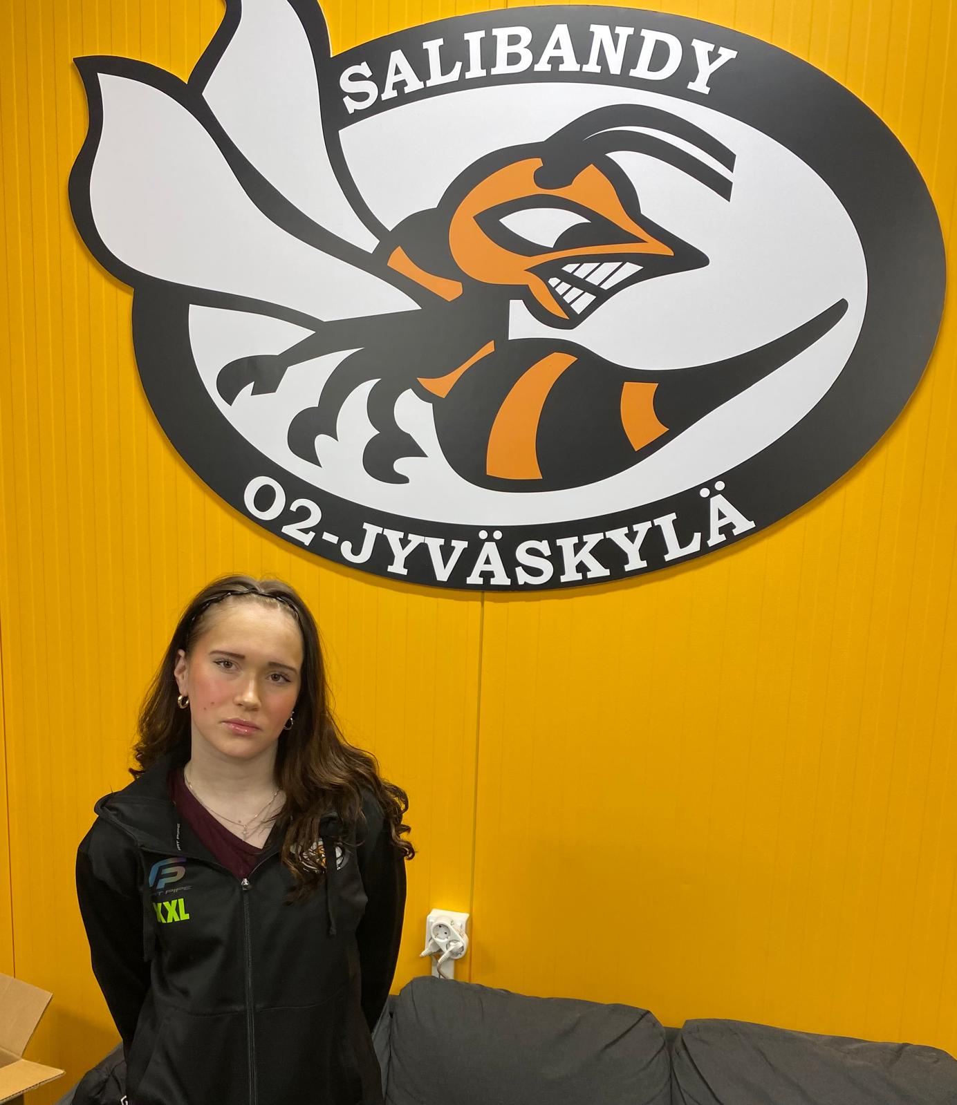 Helmi on päässyt tutustumaan erityisesti seuran koulukerhotoimintaan